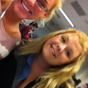 Meet your Posher, Elle